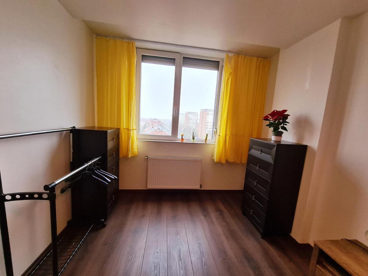 Cozy Apartment Arad Luaran gambar